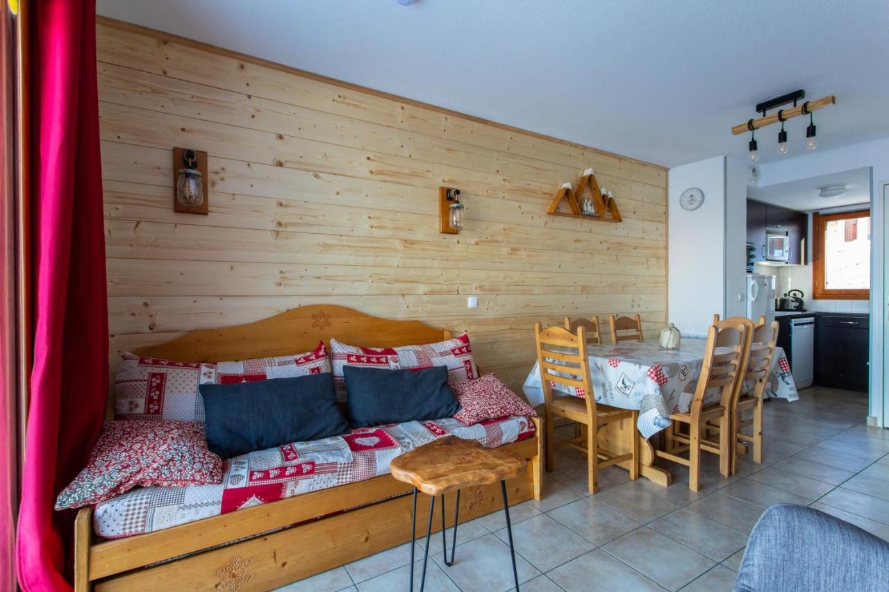 Cosy Cottage 1800 - Pied Des Pistes - Piscine, Sauna, Parking Privee ليه أورس المظهر الخارجي الصورة