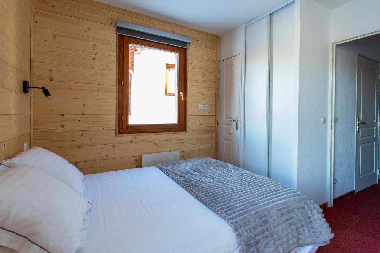 Cosy Cottage 1800 - Pied Des Pistes - Piscine, Sauna, Parking Privee ليه أورس المظهر الخارجي الصورة
